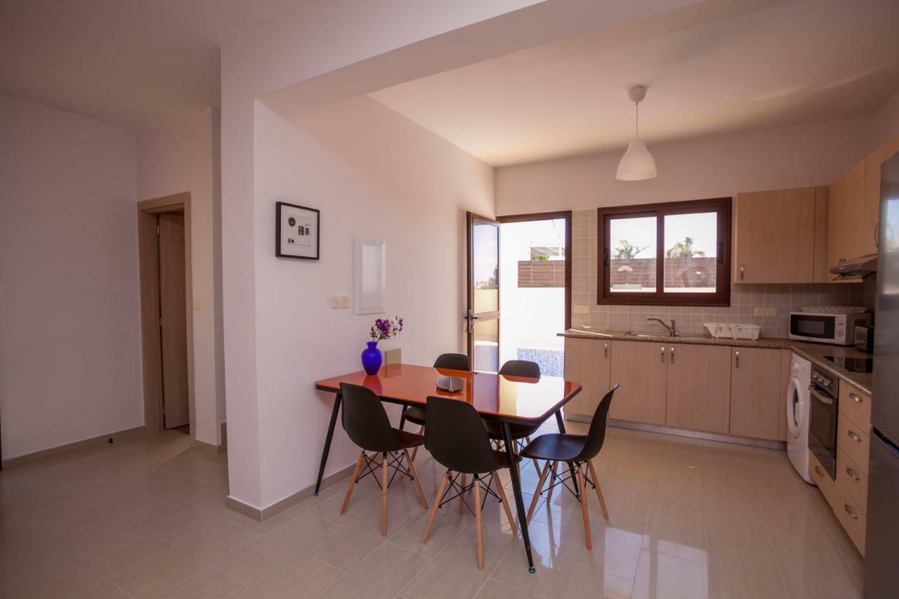 Dafni Villa 19パラリムニ エクステリア 写真